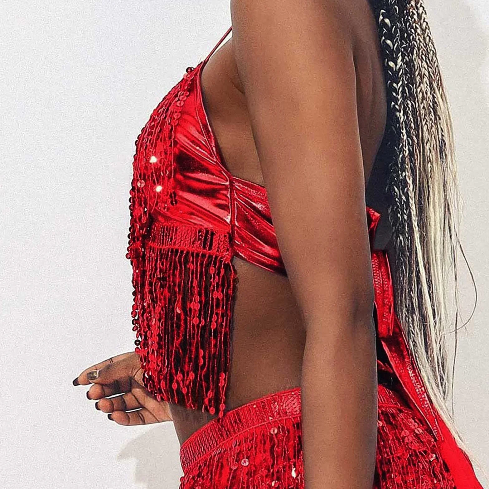 2026 Top de danza del vientre para mujer con borla de lentejuelas como cuello halter para ocasiones festivas