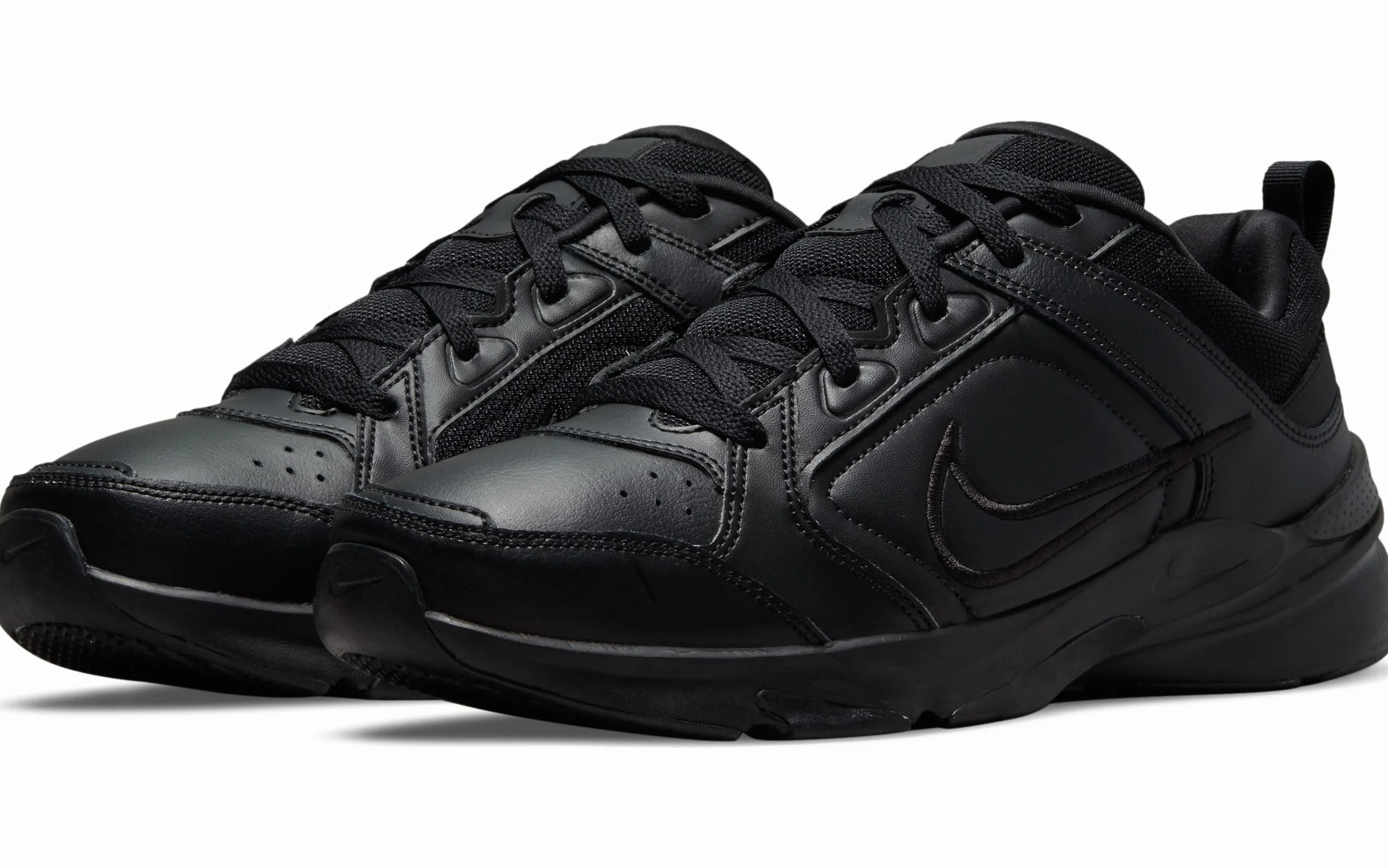 NIKE Defy All Day, Men's Gymnastics Shoe