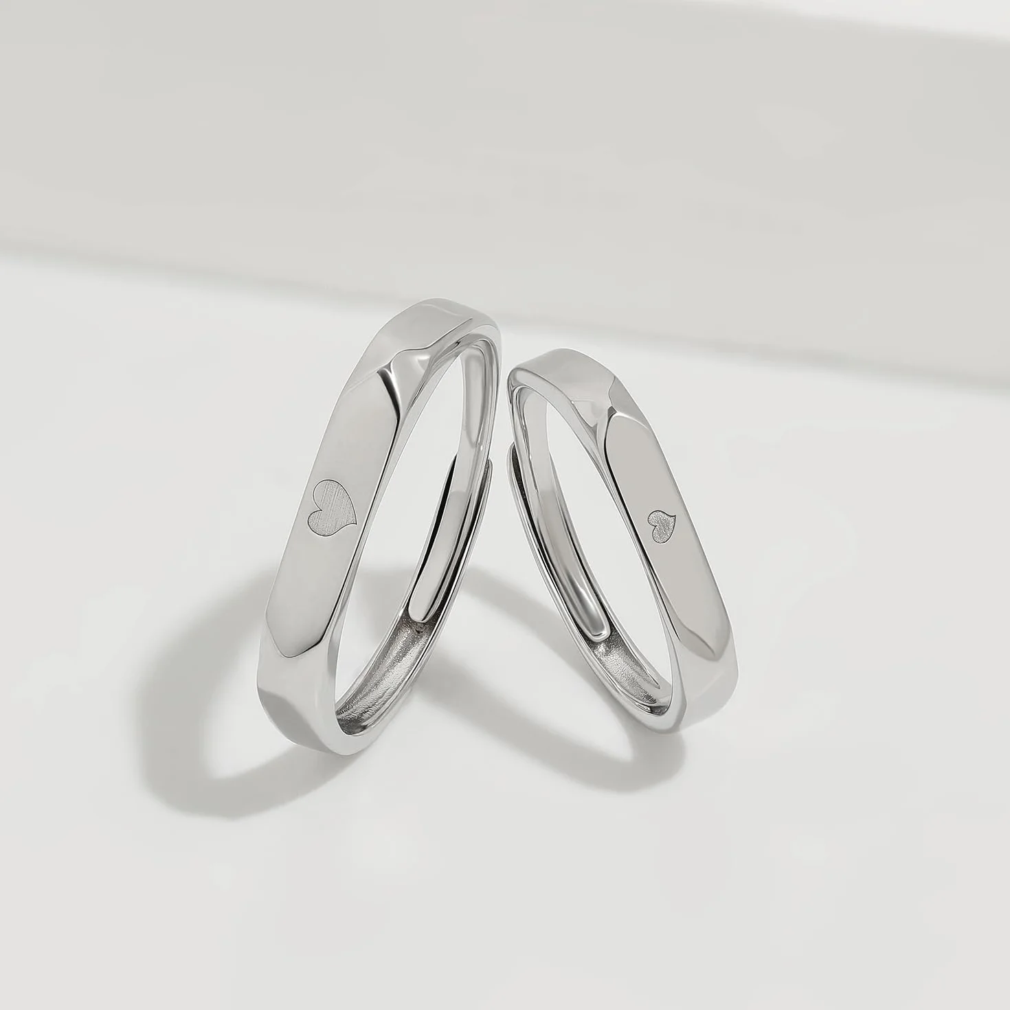 Meissa Anillos de Compromiso Boda Plata de Ley 925 para Pareja Novios Ajustables con Dos Corazones y San Valentín (Juego de Dos Anillos)