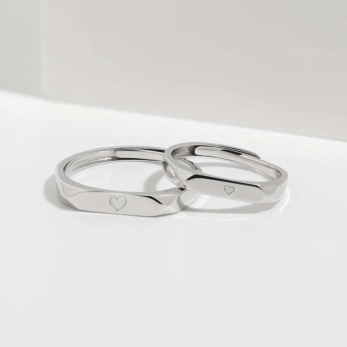 Meissa Anillos de Compromiso Boda Plata de Ley 925 para Pareja Novios Ajustables con Dos Corazones y San Valentín (Juego de Dos Anillos)