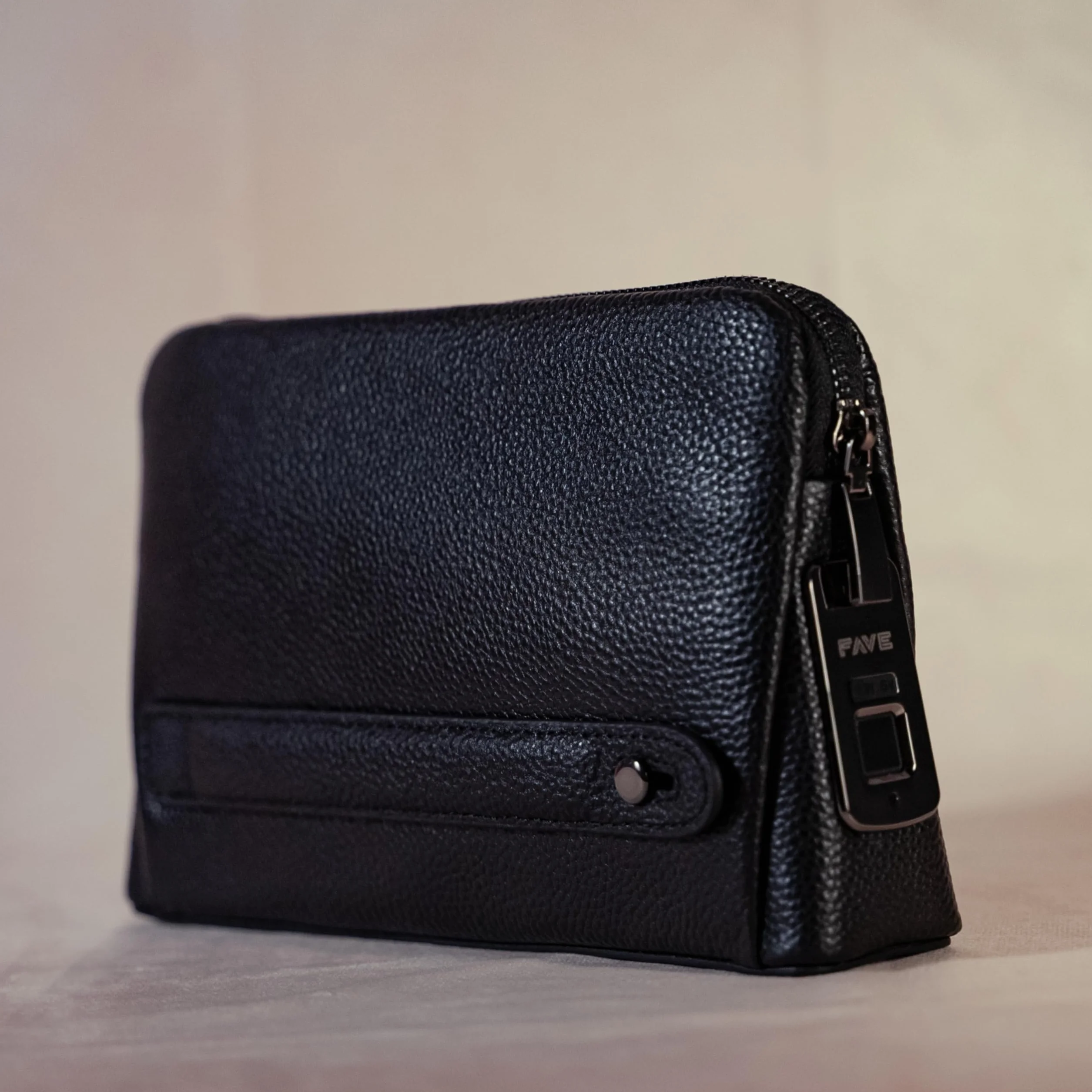 Funda con cierre de huellas dactilares, Negro
