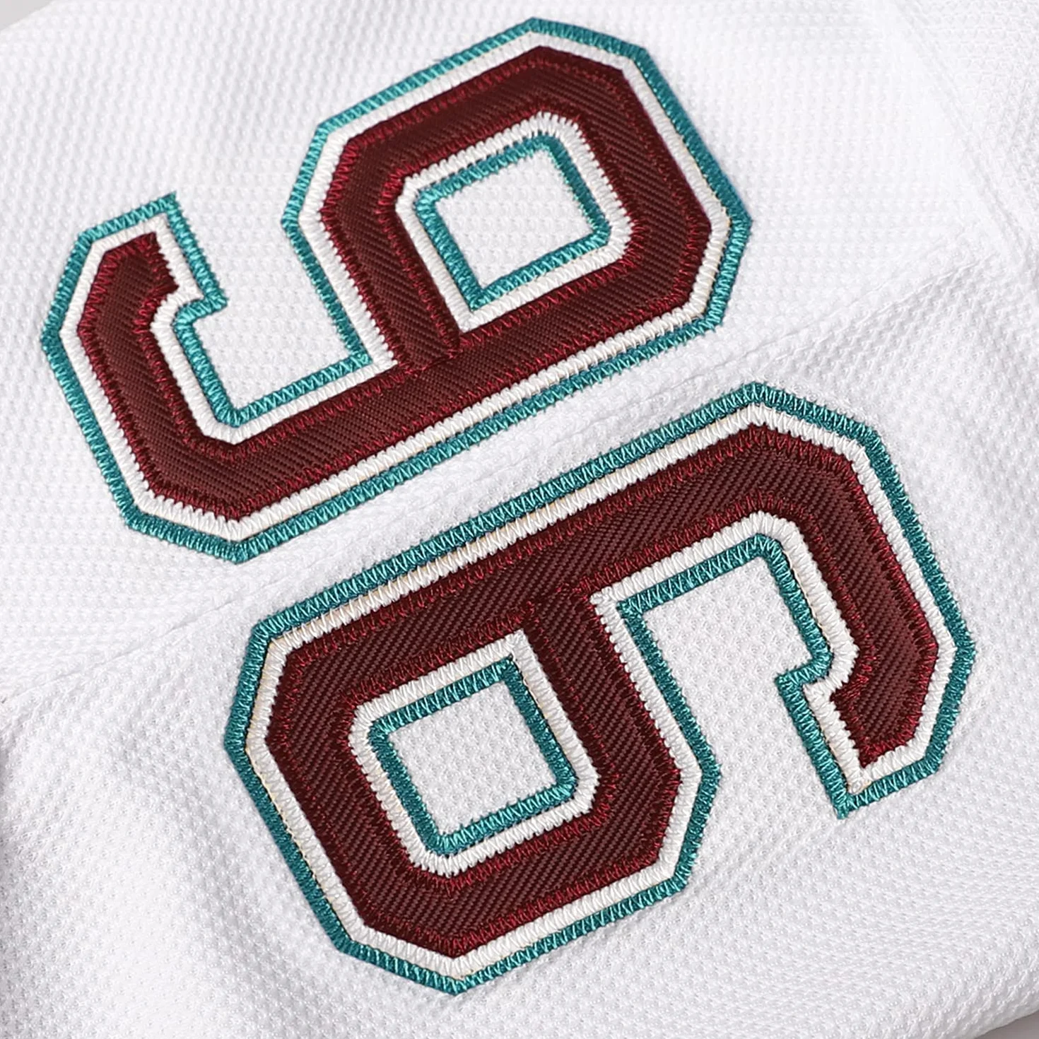Hombres Mighty Ducks 33 Greg Goldberg 96 Charlie Conway 99 Adam Banks Jersey de hockey sobre hielo cosido, 96 White, Medium