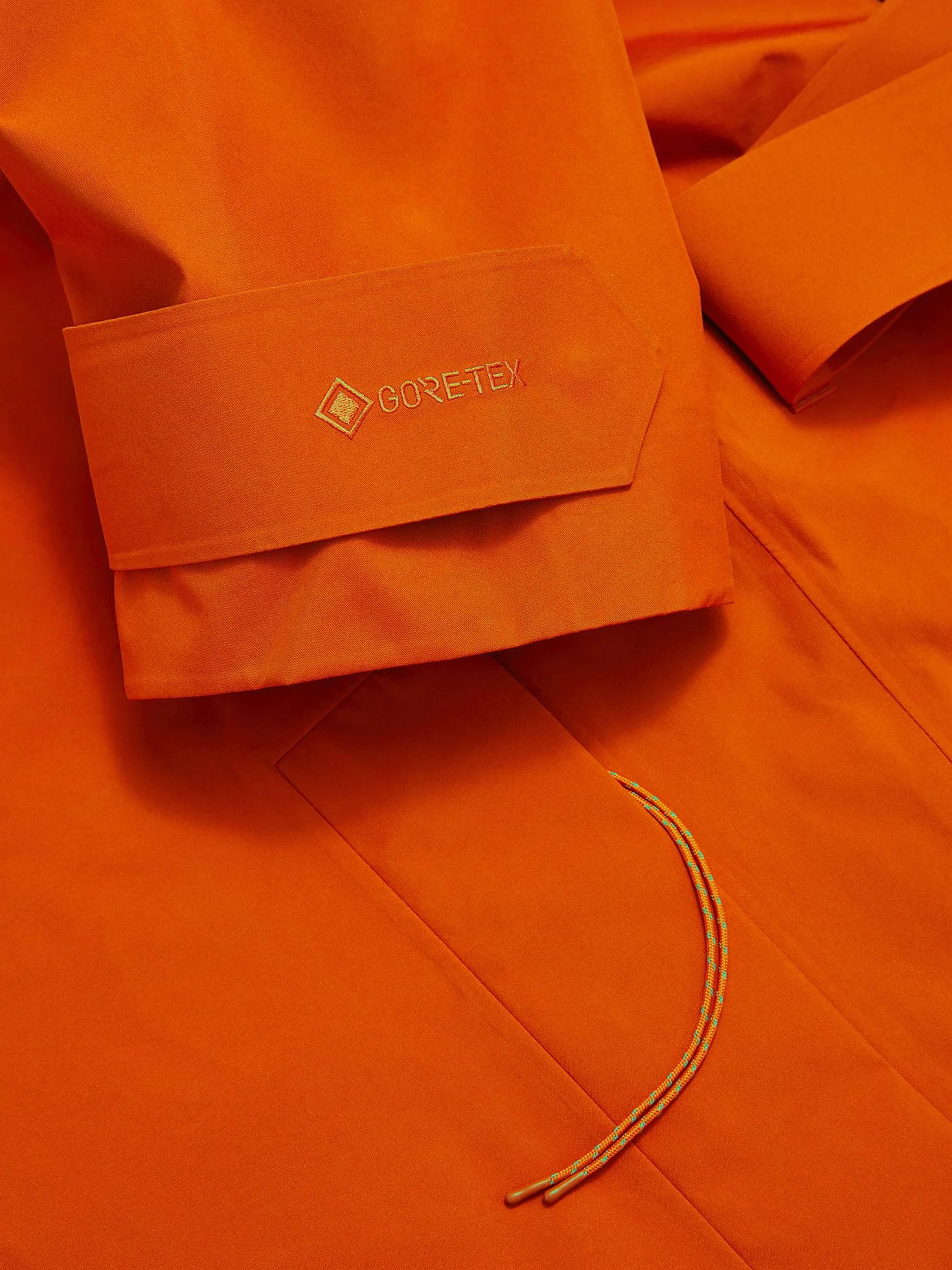 Peak Performance X Parka, Gold Flame, Medium Unisex niños