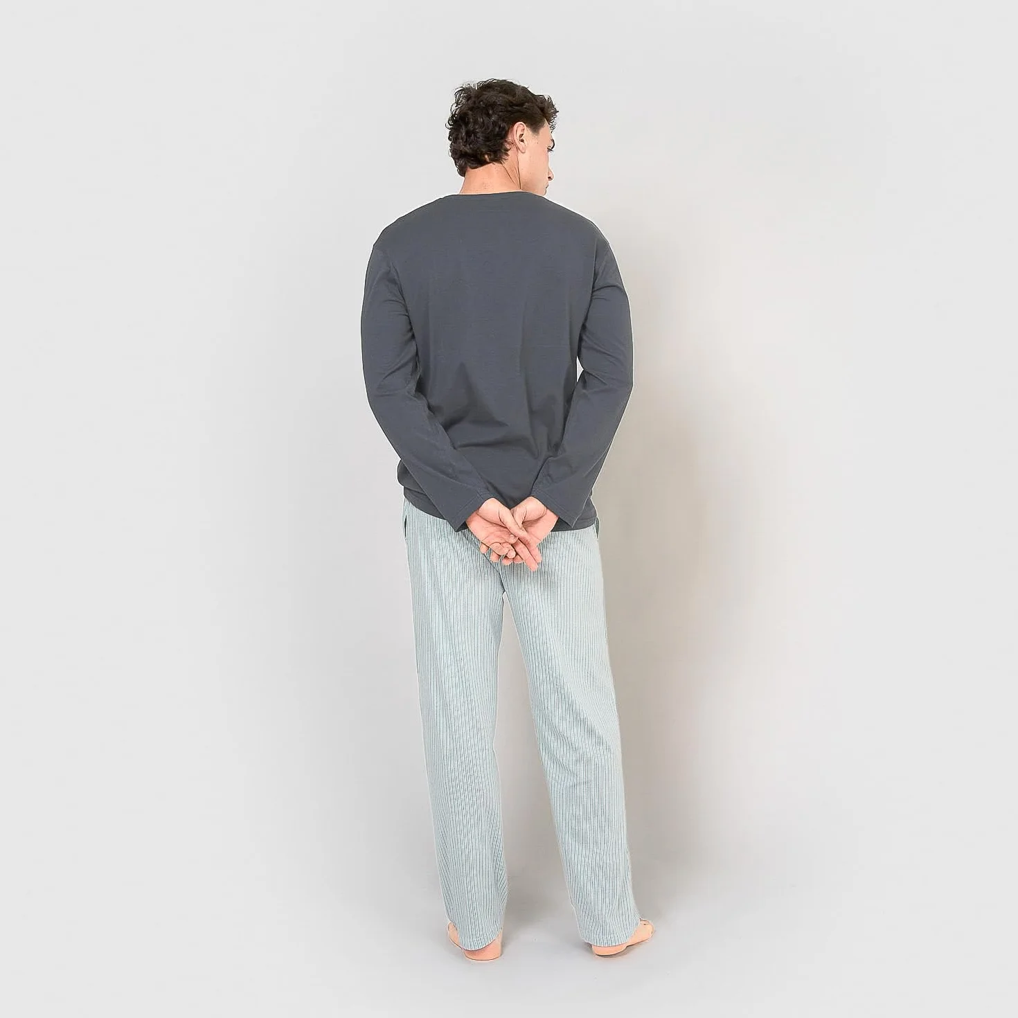 TRAMAS+ Pijama de Hombre Largo,100% Algodón, con Manga Larga y Pantalón Largo, Conjunto de Ropa para Dormir Entretiempo