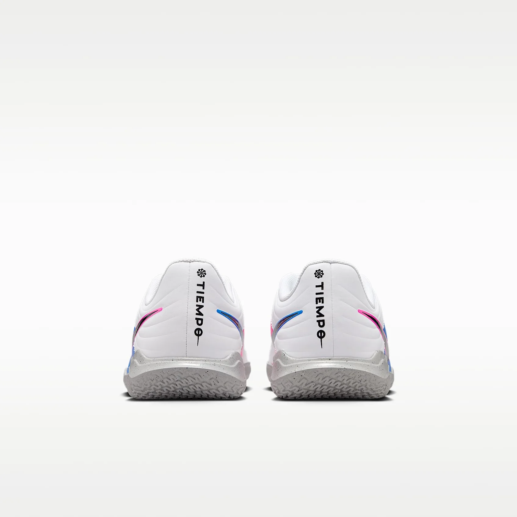 Nike Jr Tiempo Maestro Club IC Indoor Soccer ShoesUnisex niños