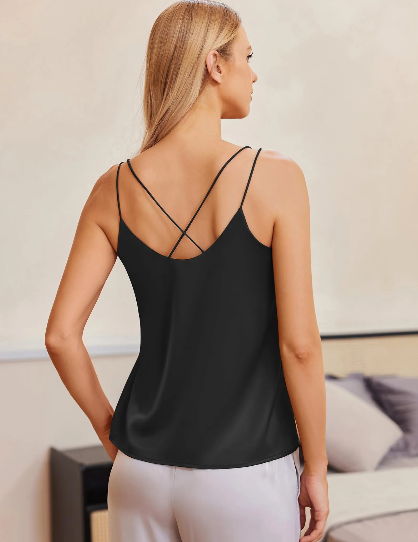 Ekouaer Top de satén para mujer, elegante, espagueti, cuello en V, básico, de seda, sin mangas, S-XXL