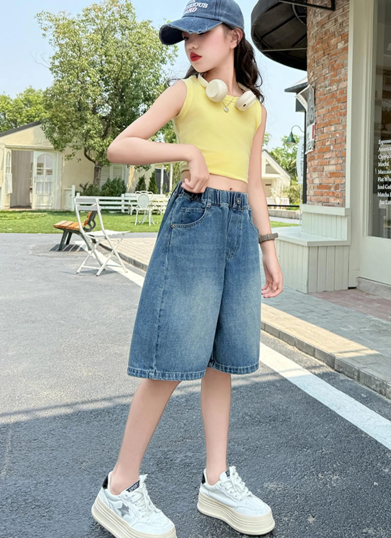 Rolanko Pantalones Cortos Vaqueros para Niñas, Cintura Elástica Bermudas Pierna Ancha Pantalones Cortos de Verano hasta La Rodilla