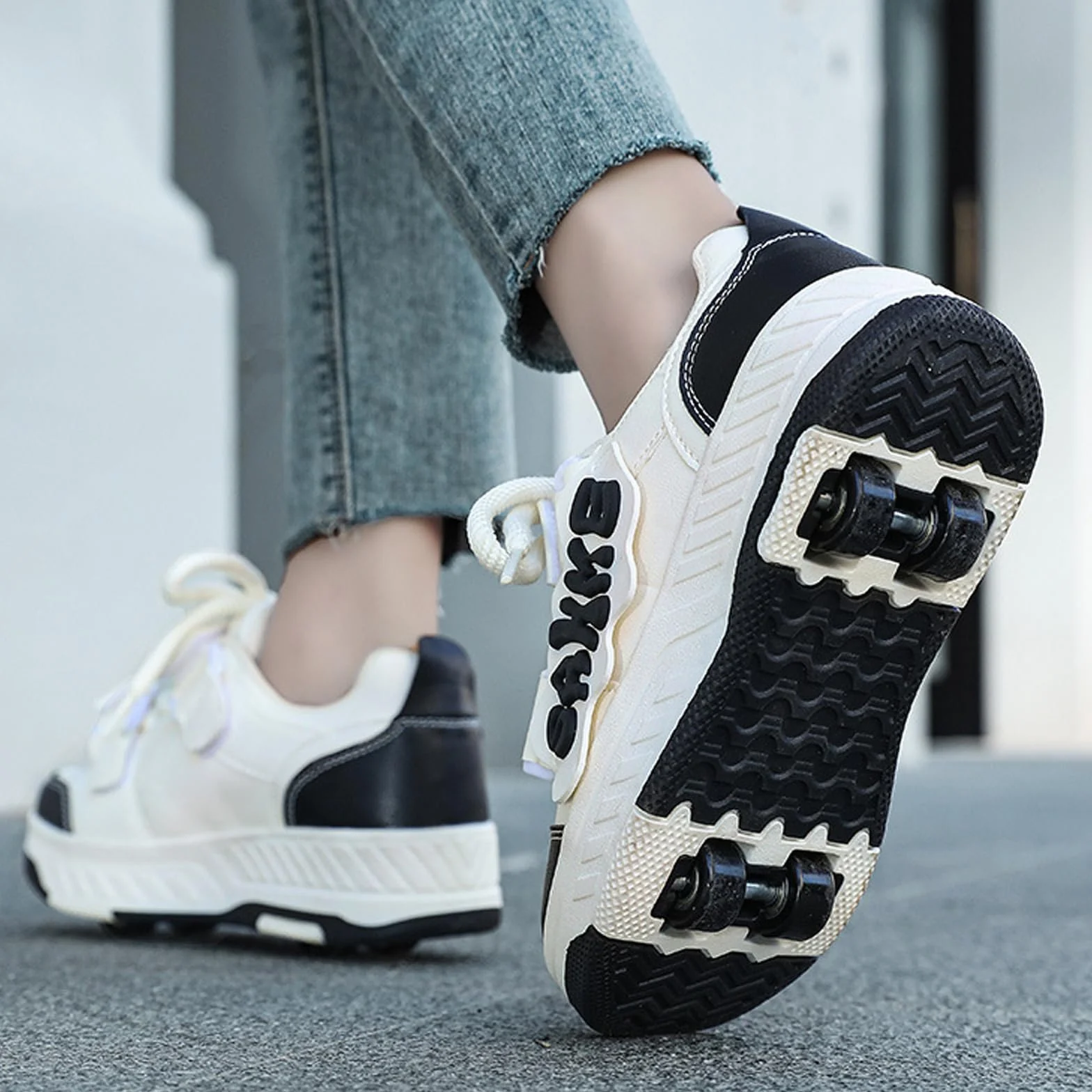 Hixingo Zapatillas con Ruedas, Multifuncionales 2 en 1 Zapatillas Patines, Resistentes al Desgaste Calzado de Skateboarding con Gancho y Bucle para Principiantes, Niños