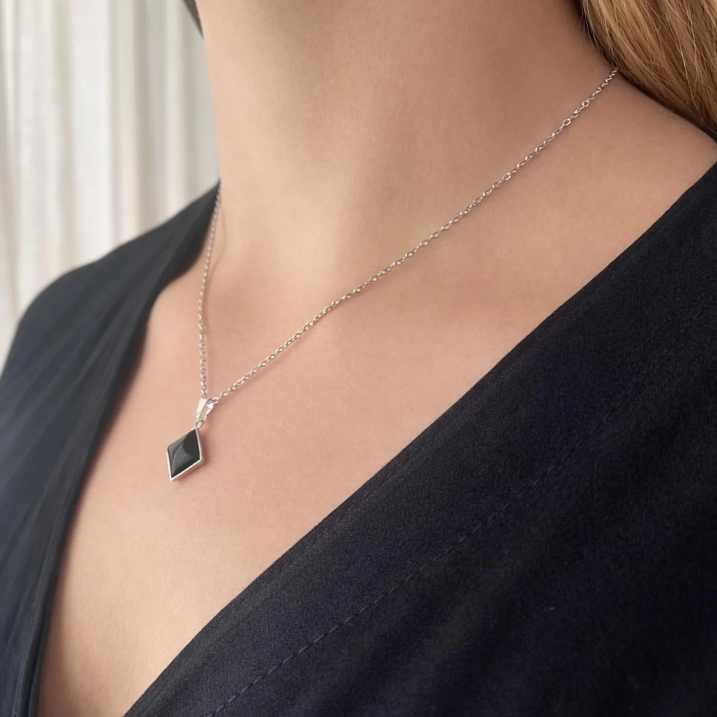 ASTER ALHELÍ - Conjunto Collar y Pendientes Mujer Piedras Naturales - Joyas Acero Inoxidable Mujer - Conjunto Joyería Elegante y Ligero - Set Collar y Pendientes Regalo Mujer