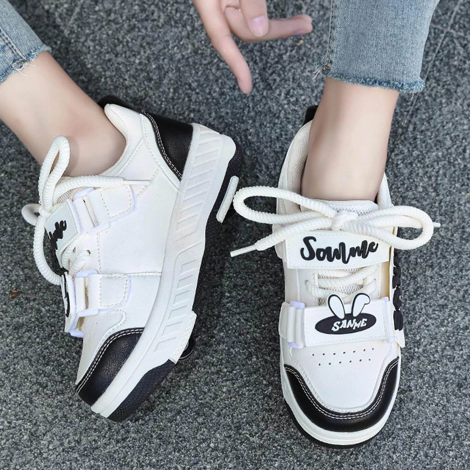 Hixingo Zapatillas con Ruedas, Multifuncionales 2 en 1 Zapatillas Patines, Resistentes al Desgaste Calzado de Skateboarding con Gancho y Bucle para Principiantes, Niños